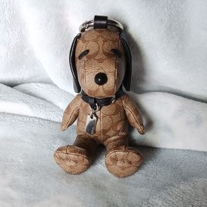 Coach Snoppy Peanuts key fob